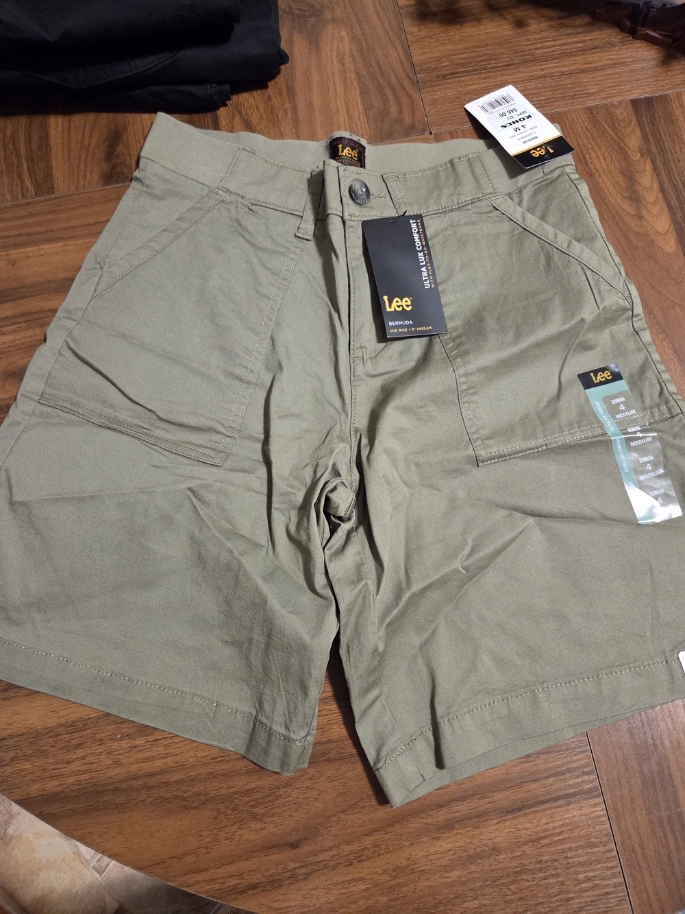 Lee Women's Olive Green Utility Bermuda Shorts